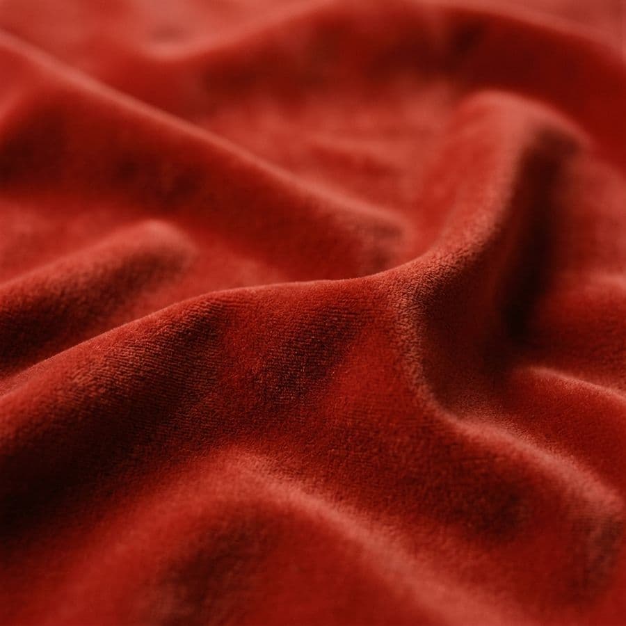 Radiant Sable, Warm-red silk velvet